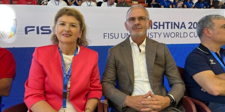 Më së fundi ethet e pritjes morën fund dhe në Prishtinë nisi Kupa Botërore Universitare e HandBall-it!