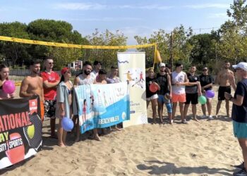 ▶️Në kuader të Ditës Ndërkombetare të Sportit Universitar, Federata Shqiptare e Sportit Universitar organizoje lojera argëtuese si beach volleyball dhe futboll në rere , nuk mungoi as sporti atletikes (vrap) dhe noti meshkuj & femra , në Gjirin e Lalzit .✅