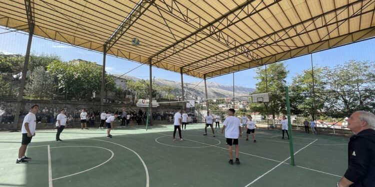 👋Me rëndësinë e duhur kushtuar  projektit “BeActive”, iniciuar nga Komisioni Europian, FSHSU vijon të jetë më e angazhuar se kurrë në misionin e saj për një jetesë të shëndetshme dhe me kualitet të lartë jetese.🙂🇦🇱