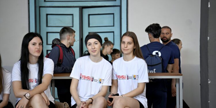 Pesë Javë Emocione dhe Pasion: Universitetet Shqiptare Bashkohen në Turneun Universitar!