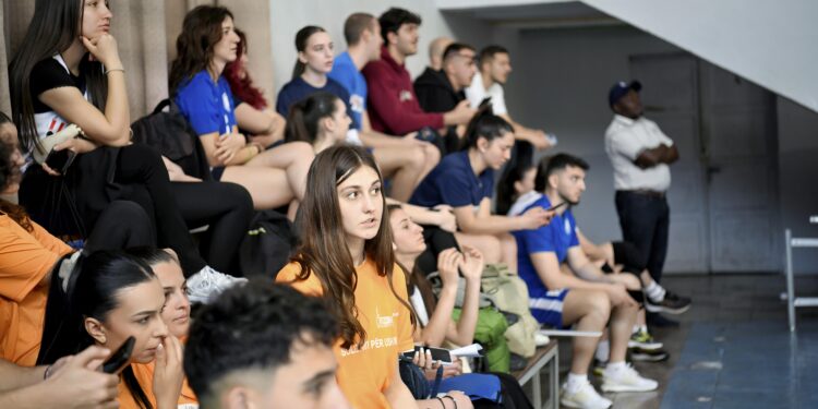 Pesë Javë Emocione dhe Pasion: Universitetet Shqiptare Bashkohen në Turneun Universitar!