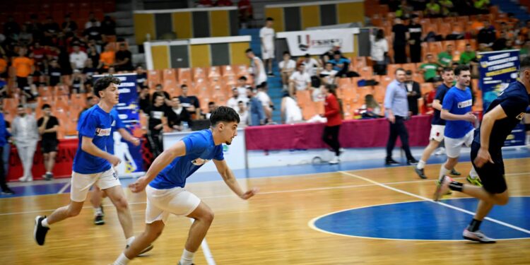 Pesë Javë Emocione dhe Pasion: Universitetet Shqiptare Bashkohen në Turneun Universitar!
