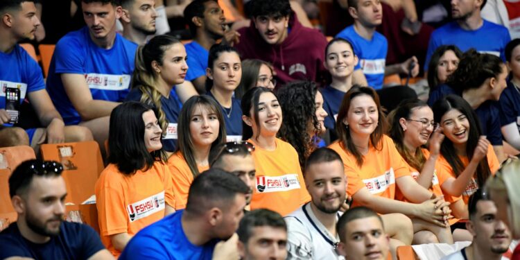 Pesë Javë Emocione dhe Pasion: Universitetet Shqiptare Bashkohen në Turneun Universitar!