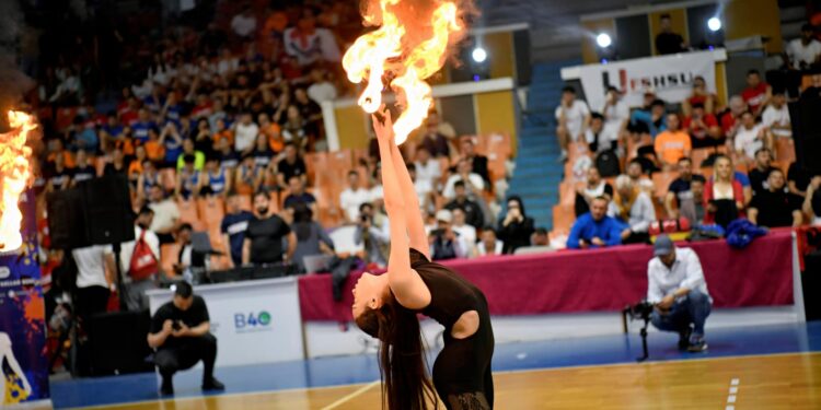 Pesë Javë Emocione dhe Pasion: Universitetet Shqiptare Bashkohen në Turneun Universitar!